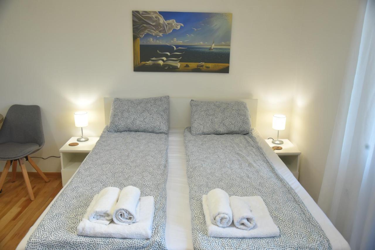 Dekart Apartment Nis Bagian luar foto