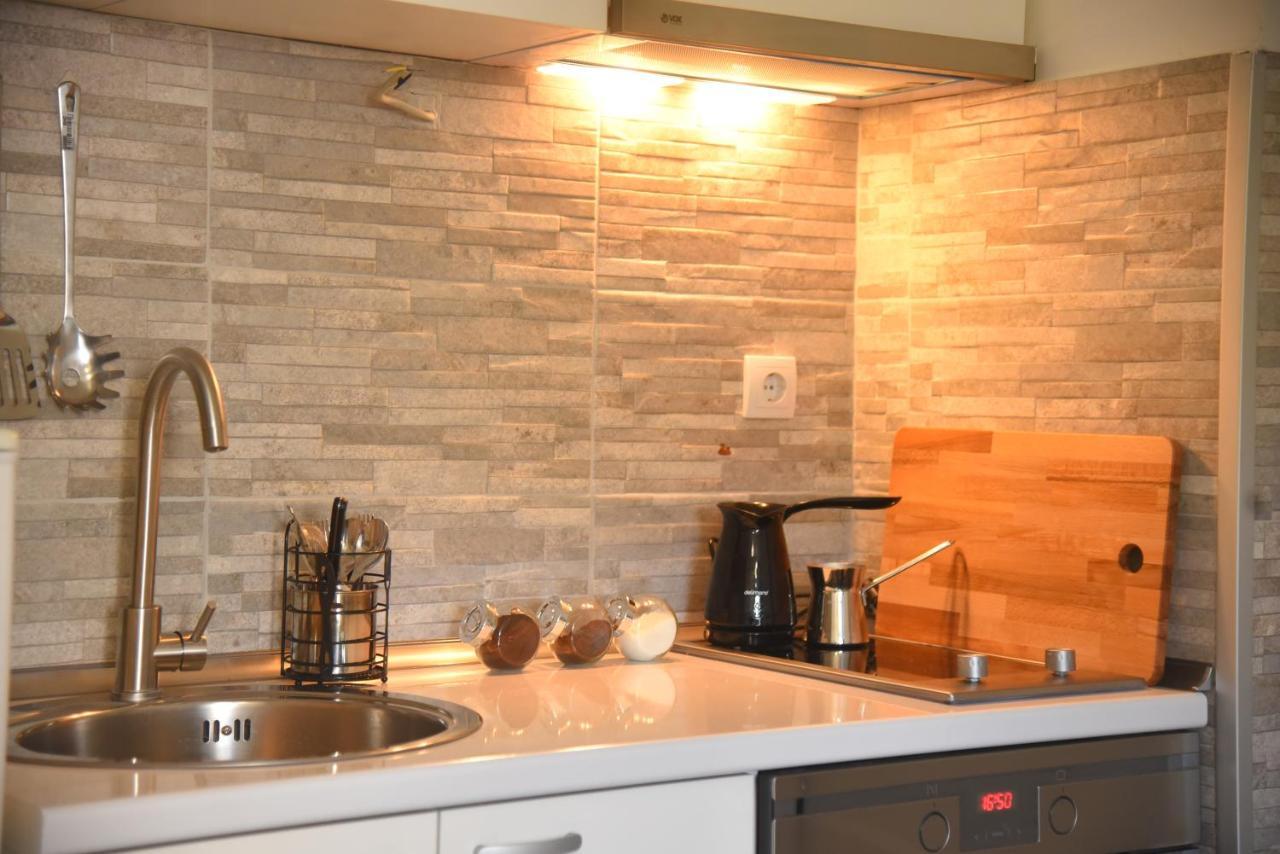 Dekart Apartment Nis Bagian luar foto